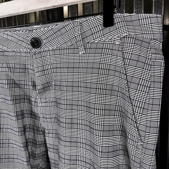 Kojo Fit Men's Plaid Shorts 36" - Picture 8 of 16